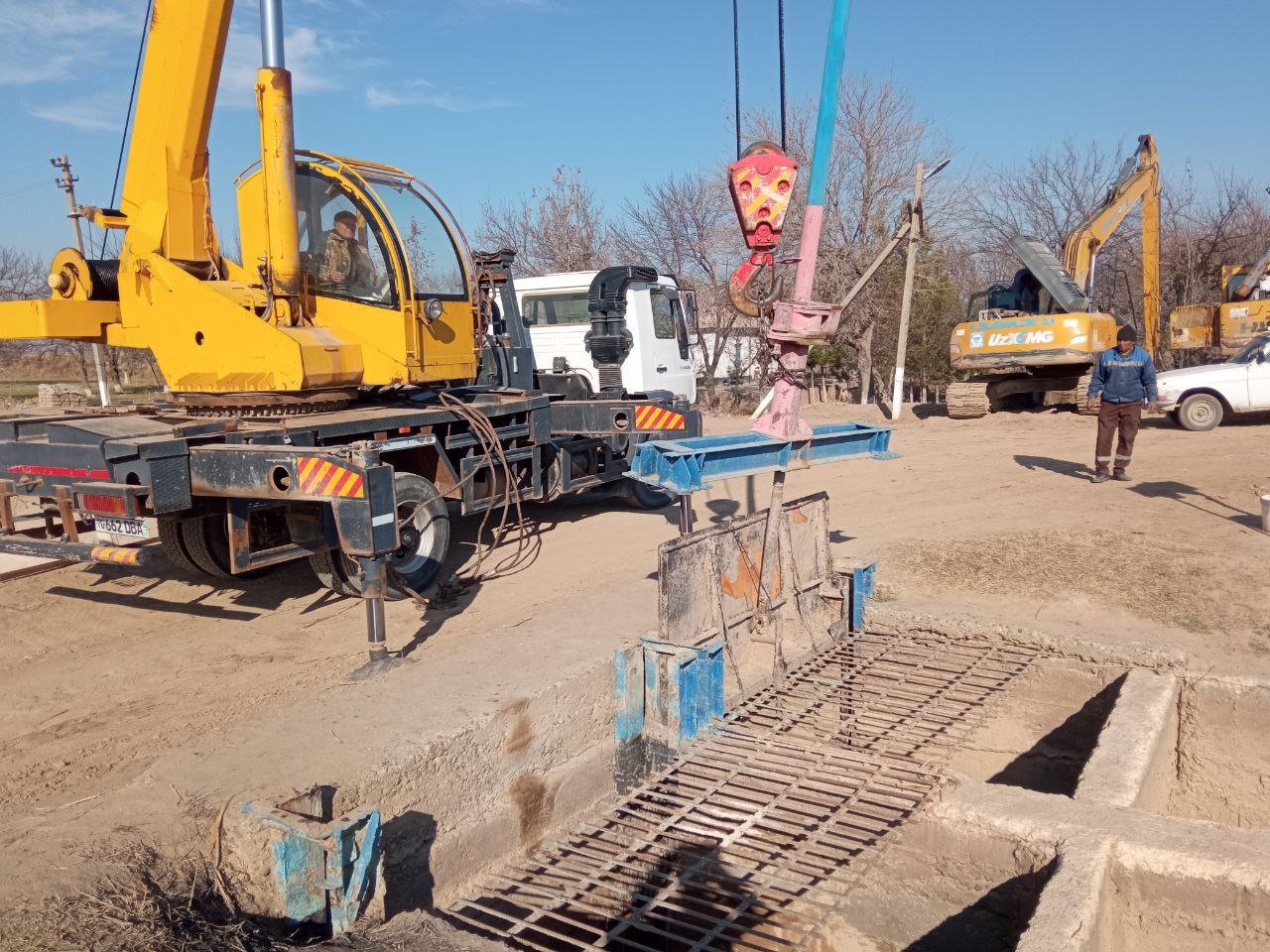 Миришкор ИТБ ҳодимлари кузги-қишги тозалаш-таъмирлаш ишларида фаол қатнашмоқда